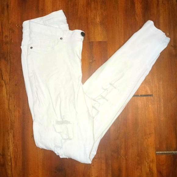 White ripped jeans - Picture 12 of 15